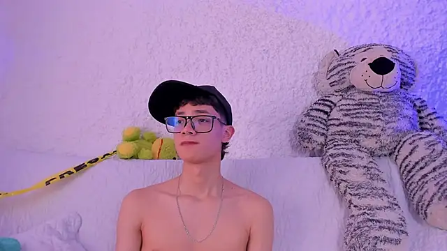 thiago_kinghot live sex cam