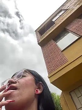 angie_rousse_'s cam snapshot