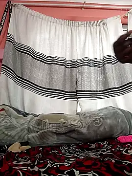 BlackPearl_19's cam snapshot