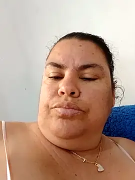 yaneth_'s cam snapshot