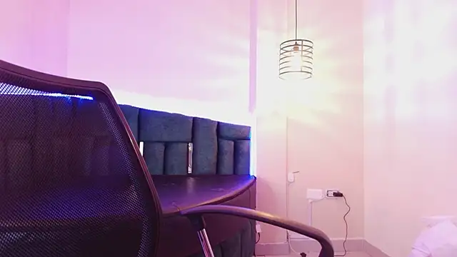 _Emily_rosee_'s cam snapshot