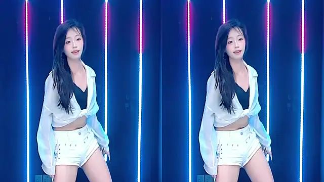 queen-001's cam snapshot