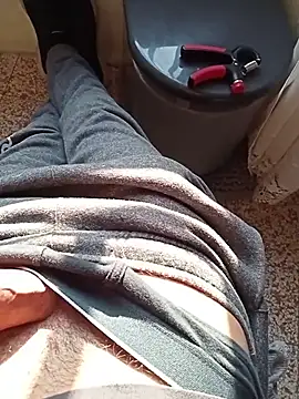 MrTamburine22's cam snapshot