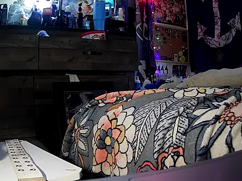 ATwinkie's cam snapshot