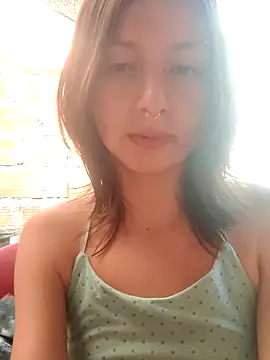 Maiden-Hot's cam snapshot