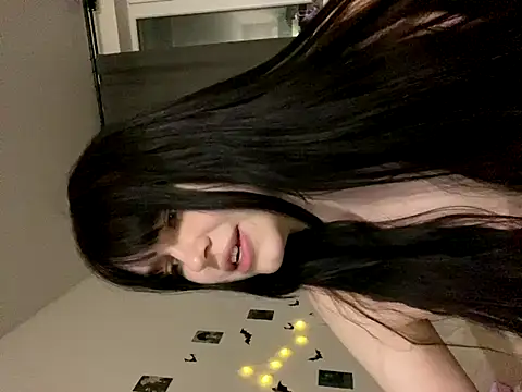 BellaNights's cam snapshot