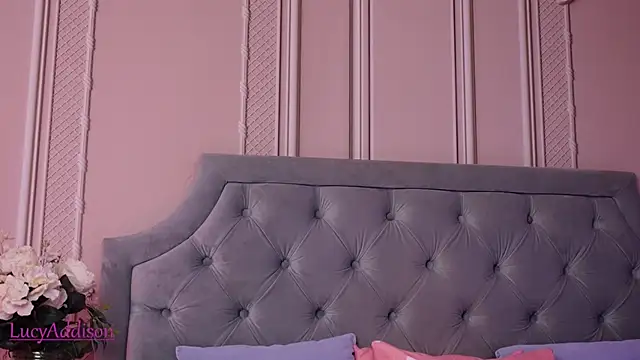 LucyAddison's cam snapshot