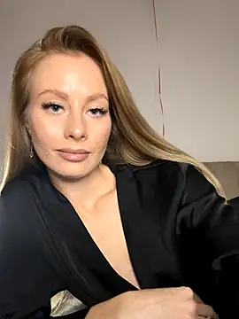 BarbieLuxe's cam snapshot