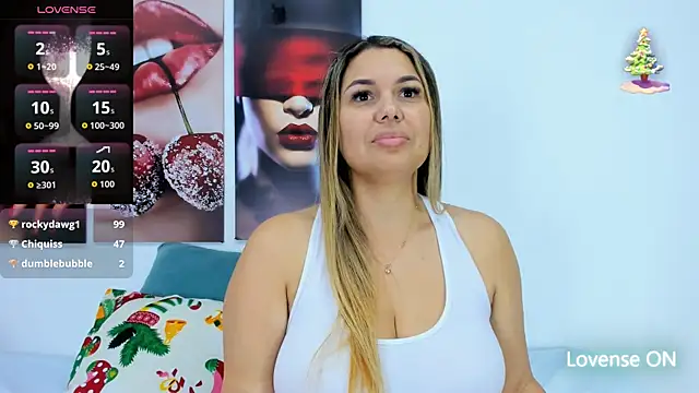 Andhrea_Vale's cam snapshot