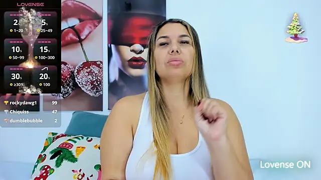 Andhrea_Vale's cam snapshot