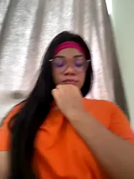 ashley_Tompson1's cam snapshot