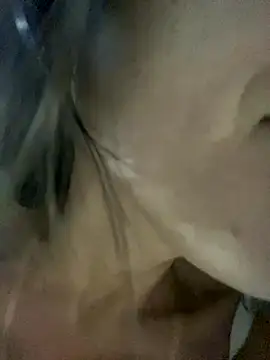 lucioliveira's cam snapshot