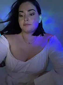 Romina_foxxx_'s cam snapshot