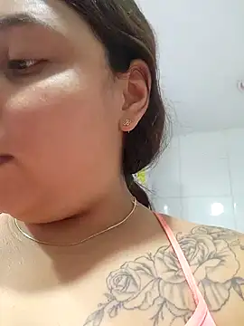 LizzRouse's cam snapshot