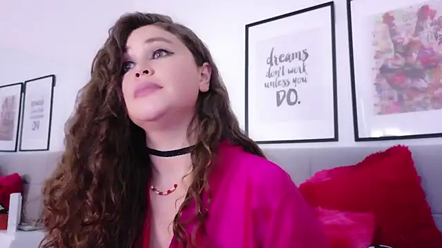 Anaise_latif's cam snapshot