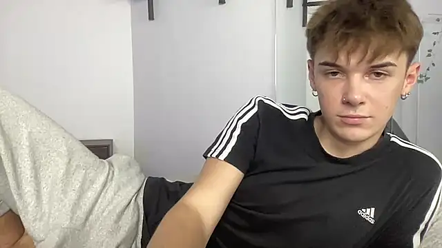 Milk_Guy live sex cam