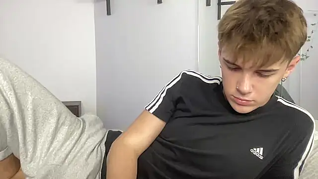 Milk_Guy live sex cam