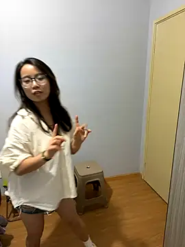 Hmm_0303's cam snapshot