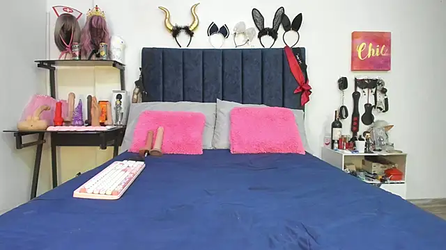 emmily_giraldo's cam snapshot