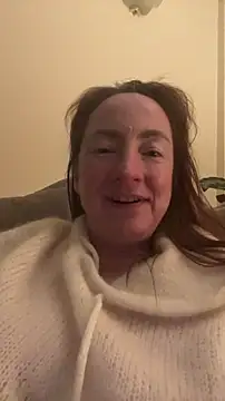 LouiseTswing's cam snapshot