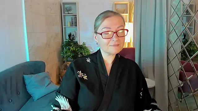 AlexandraKind's cam snapshot