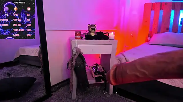 coral_jonesss's cam snapshot