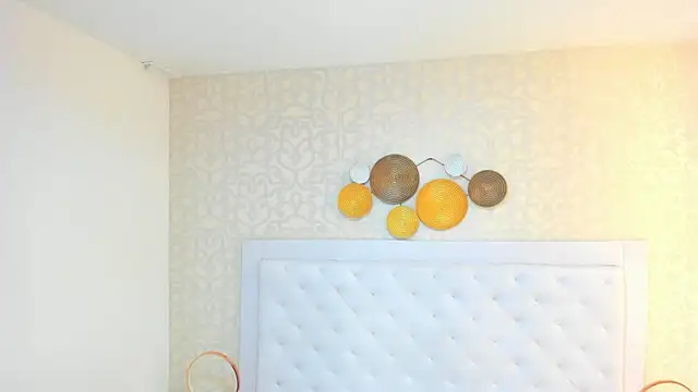 debora_scoot's cam snapshot