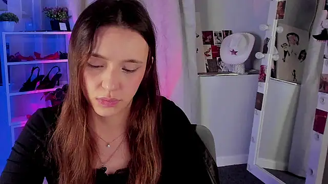 Sahara_Shields's cam snapshot