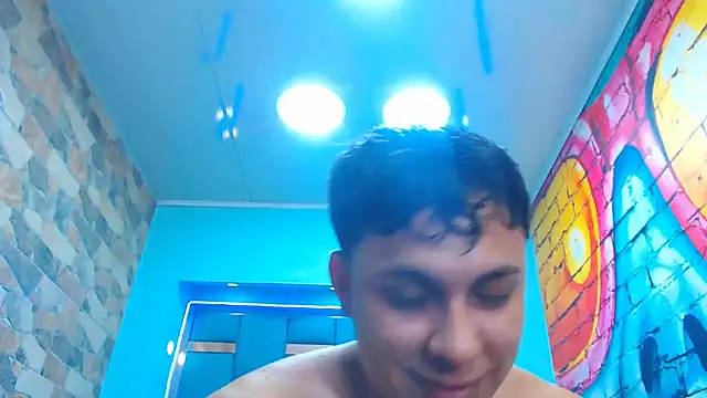 tommyxpamela77's cam snapshot