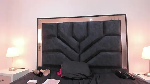 ElizabethRodriiguez's cam snapshot