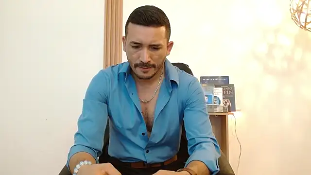 Reiko_85_'s cam snapshot