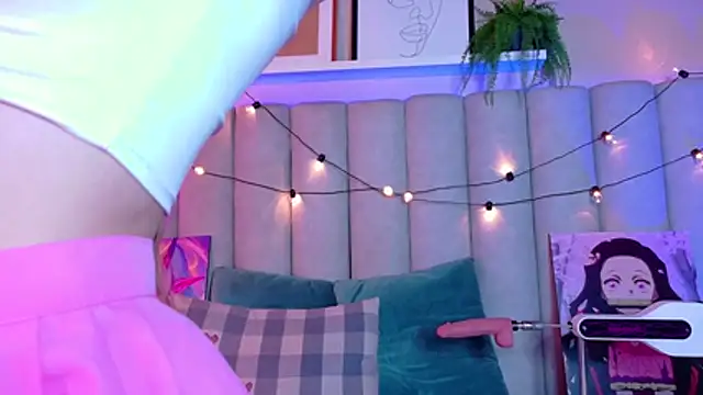 AmbarHills_1's cam snapshot