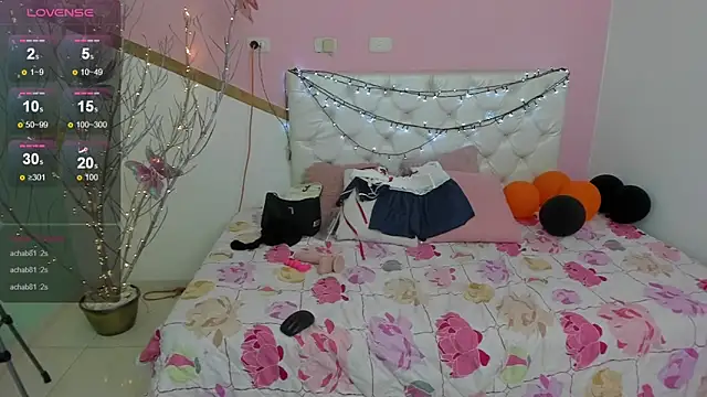 sofi_san's cam snapshot