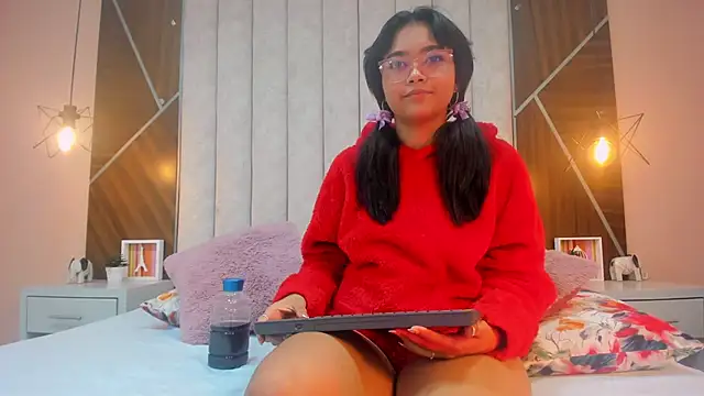 Mariana-Torres's cam snapshot