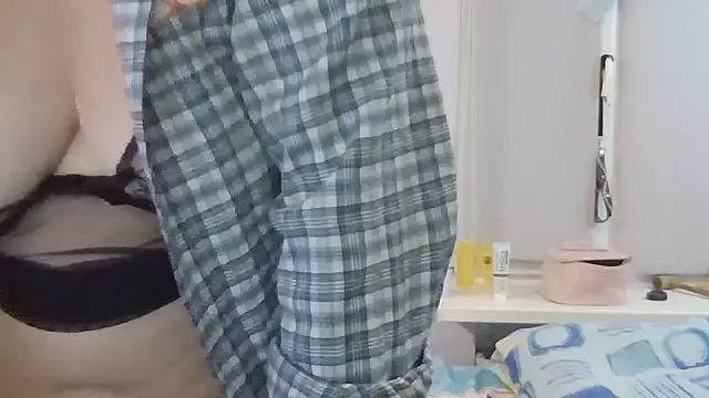 Lusi-777's cam snapshot