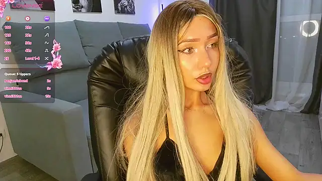 Lisa_Shultz's cam snapshot