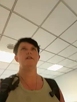 Reggie_roxie's cam snapshot