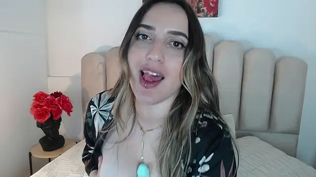 samgomez_'s cam snapshot