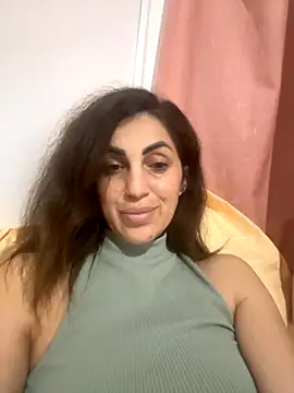 EmaSkyes's cam snapshot