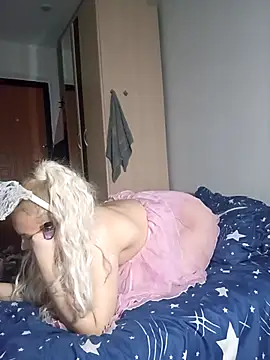 Conny_Shellie's cam snapshot