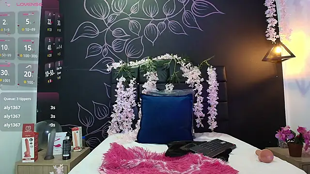 AriannaFox_'s cam snapshot