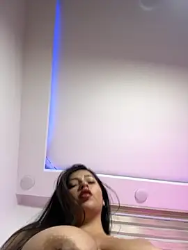 Zendaa_ live sex cam