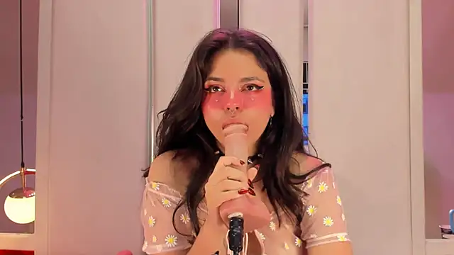 ivannabellini's cam snapshot