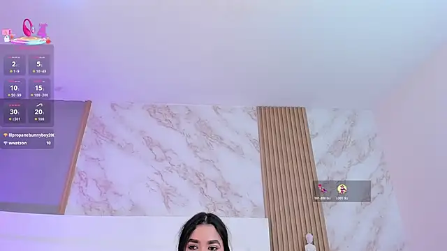 TianaGlow44's cam snapshot