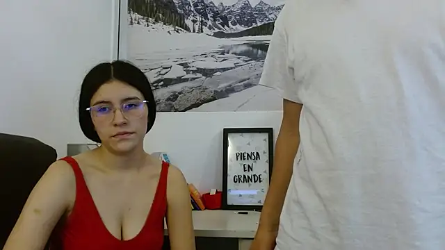 StivenandMady's cam snapshot