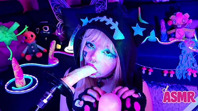 LaytonBox's cam snapshot