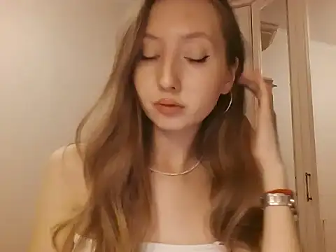 Auraleya's cam snapshot