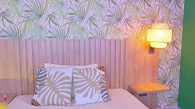 VerahFox's cam snapshot