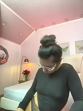 Cherryy_summer's cam snapshot