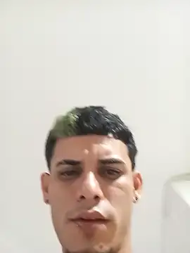 Pingasaboy20 live sex cam